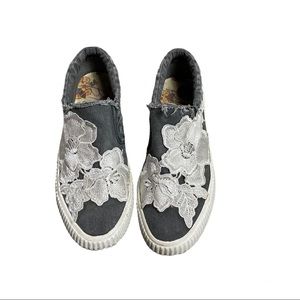 Blowfish Gray Slip On Sneakers with Floral Appliqué